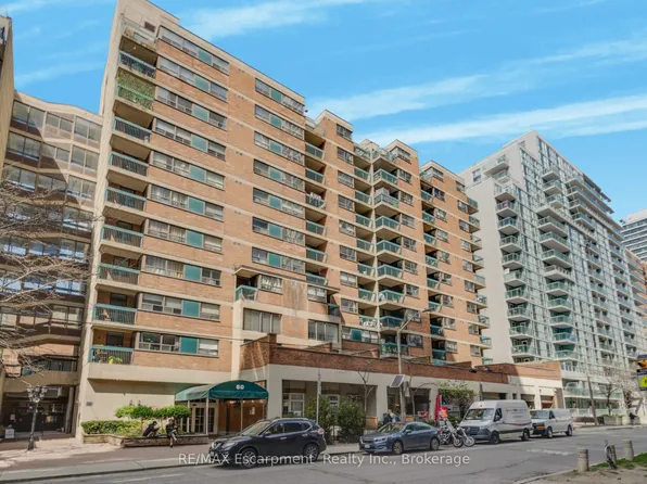 80 Saint Patrick St #820, Toronto, ON M5T 2X6