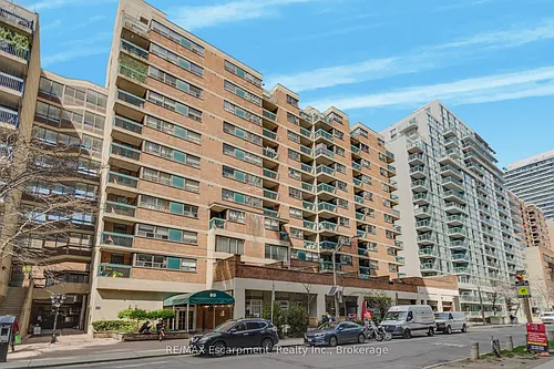 80 Saint Patrick St #820 Photo 1