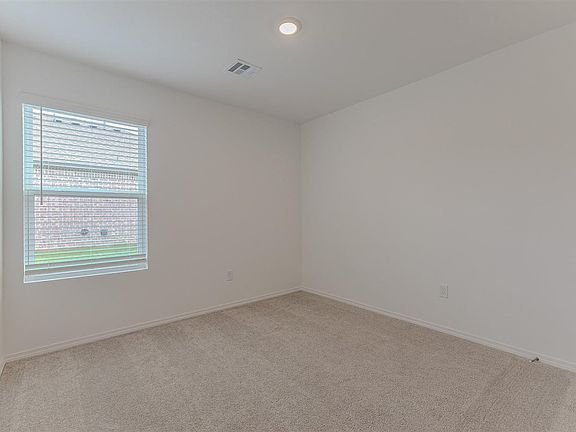 2nd image of 2025 W 30th Ave
