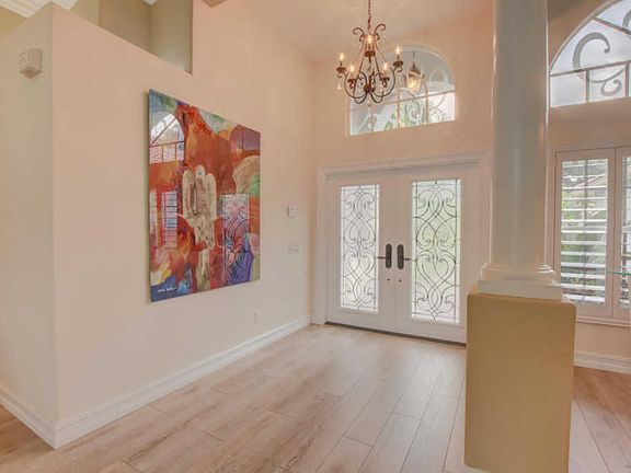 3rd image of 13149 Alhambra Lake Cir
