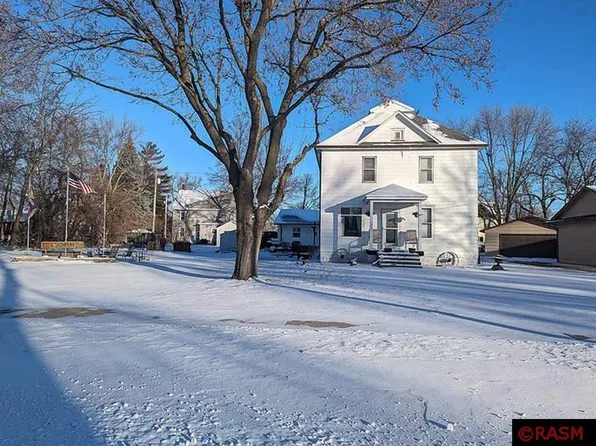 307 Cleveland Ave W, Winnebago, MN 56098