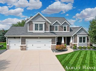 7227 Nantucket Dr SW, Byron Center, MI 49315