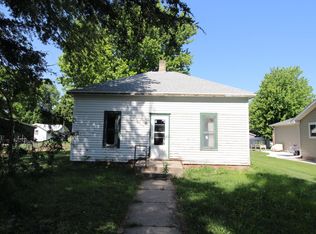 505 Marshfield Ave, Bertrand, NE 68927