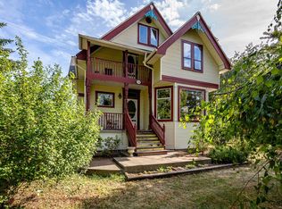 5068 Island Hwy N, Courtenay, BC V9N 3N8