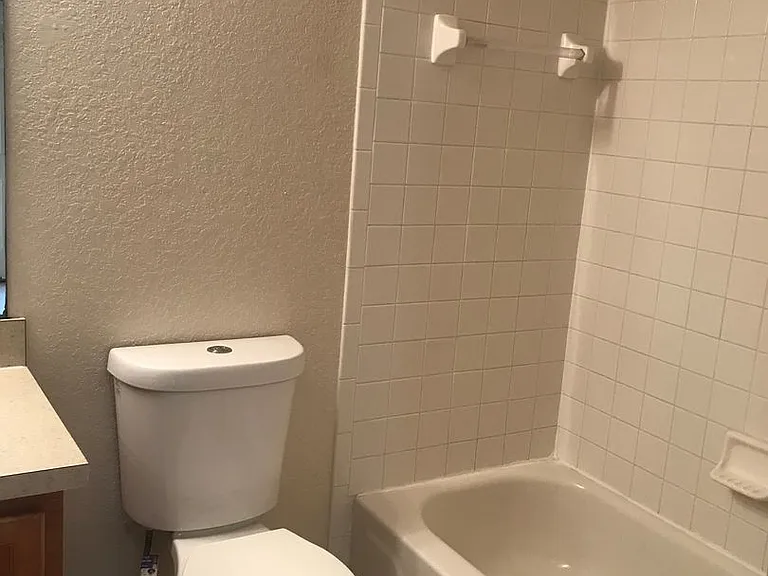 7709 Sugar Bend Dr — Photo 16