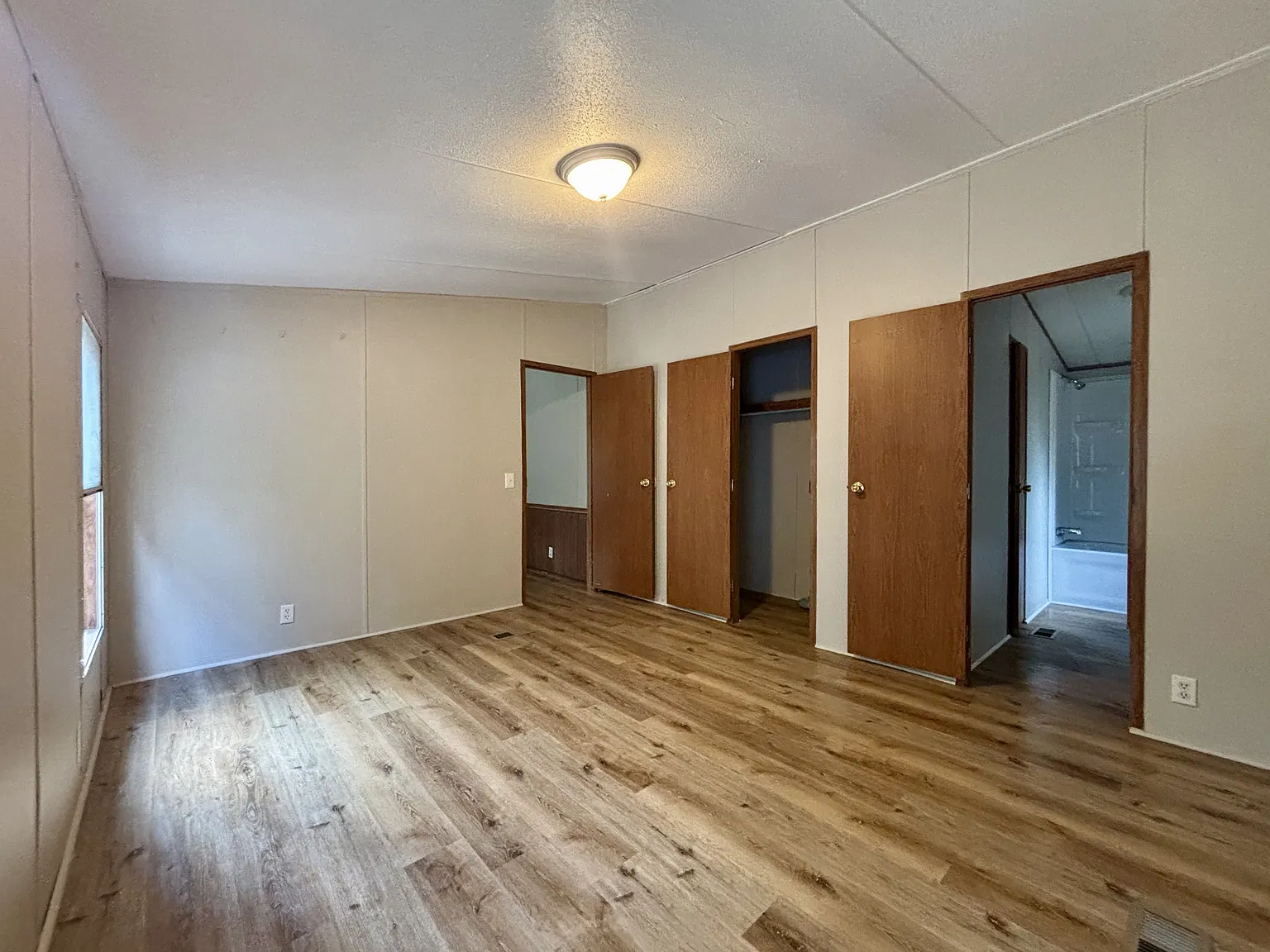 3 bed, 1248 sqft, $1,500 — Photo 4