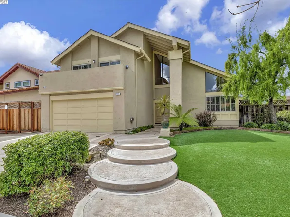 40895 Amapola Dr, Fremont, CA 94539