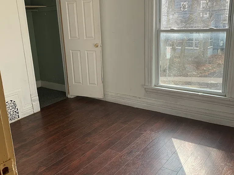 S Beech St — Photo 4
