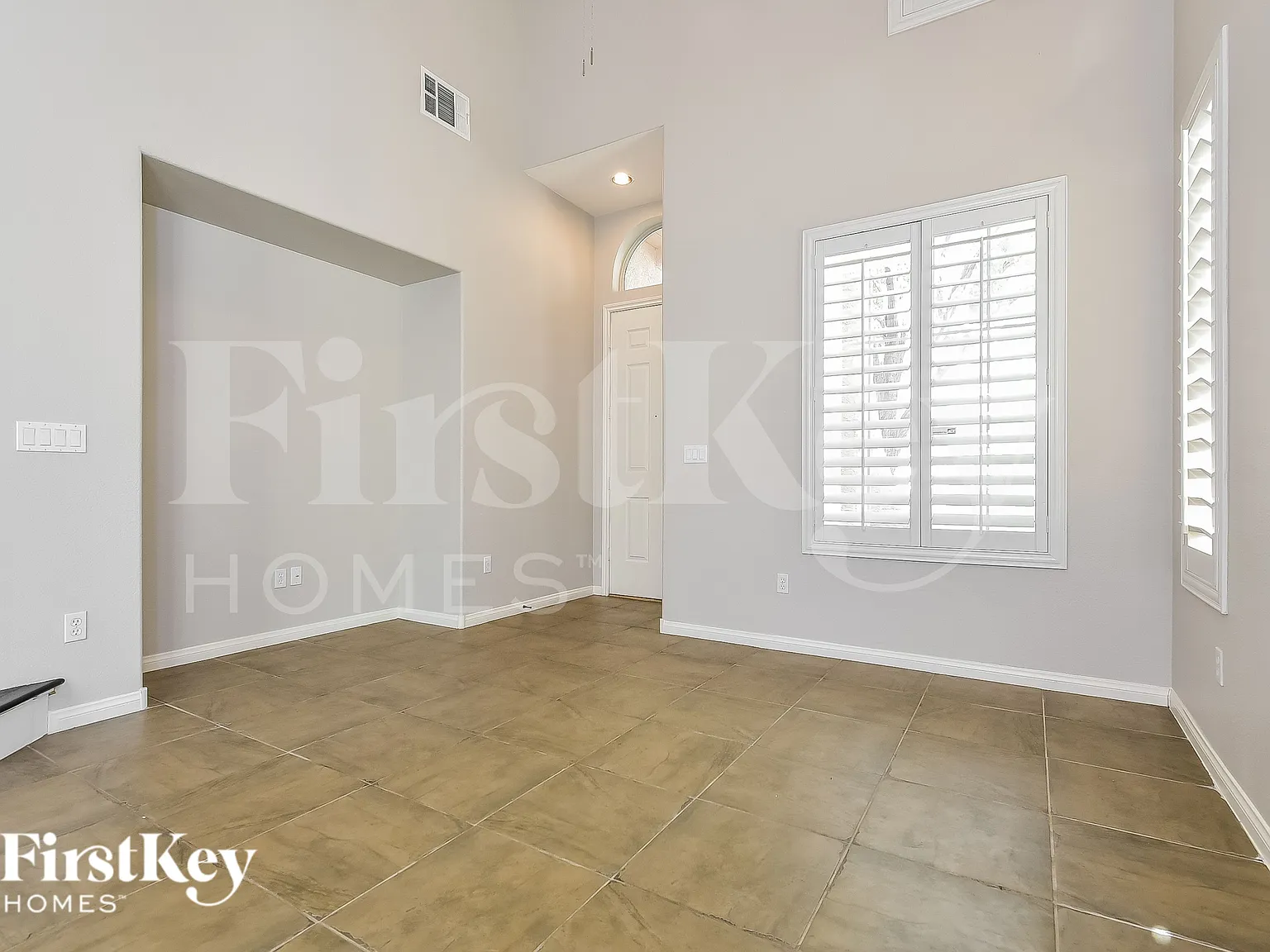 3 bed, 2.5 bath, 1502 sqft, $2,090 — Photo 4