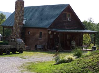 2492 Ridge Rd, Robbins, TN 37852