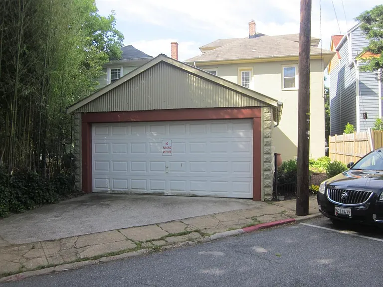 50 Murray Ave #B — Photo 7