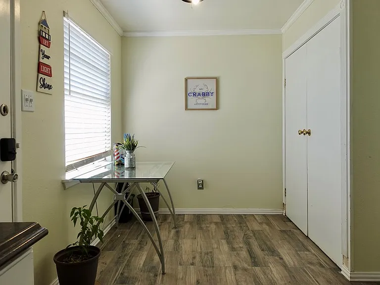 4719 Bowie Dr — Photo 13