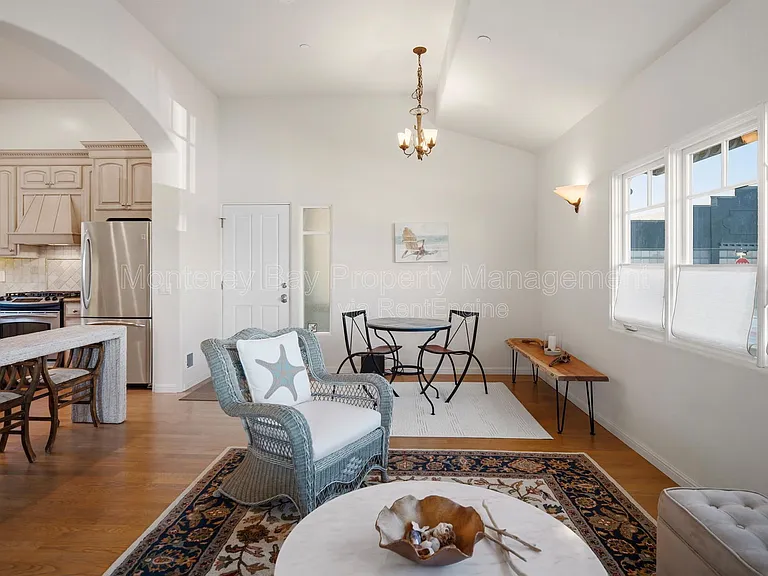 525 Laurel Ave — Photo 7