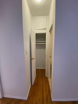 Rented by GreenVill Real Estate LLC | media 25