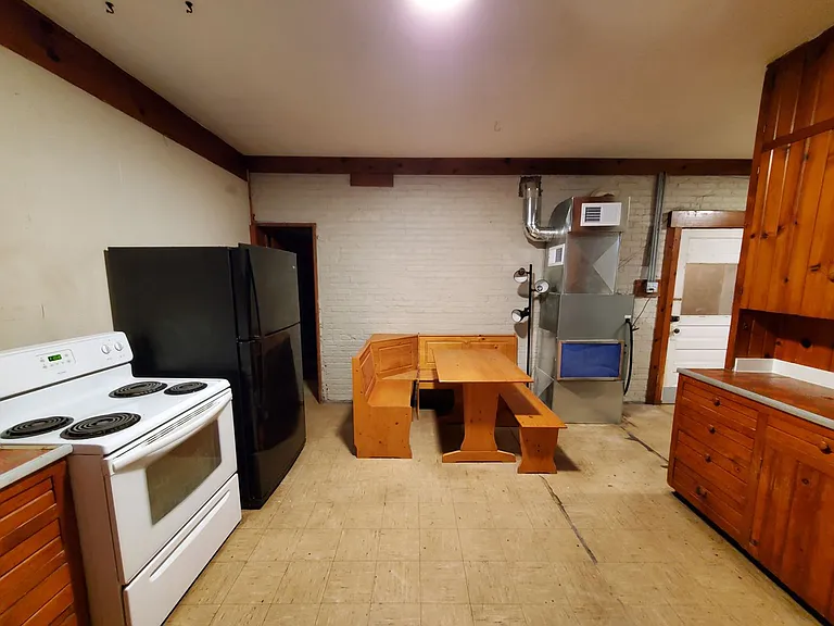 1003 5th St #BASEMENT — Photo 9