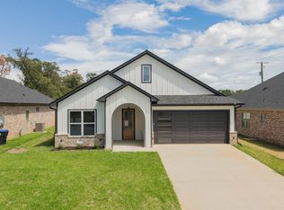 3902 French Dr, Longview, TX 75604