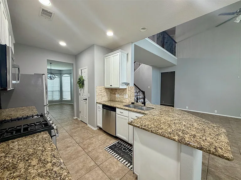 30430 Legacy Pines Dr — Photo 7