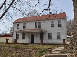1002 Logan St, Saint Joseph, MO 64505