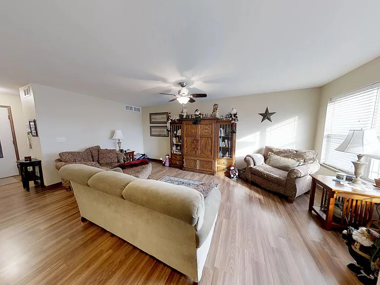 2870-2950 Blue Aster Blvd — Photo 27