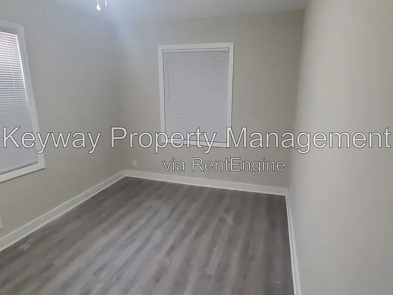 1120 Dodge Ln #11 — Photo 4