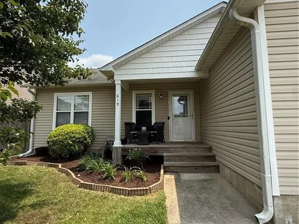 619 Denny Dr, Winston Salem, NC 27107