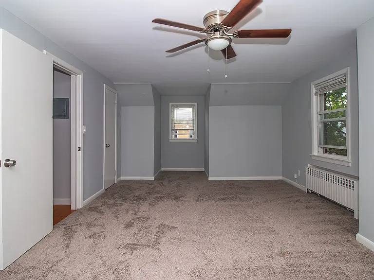 229 Gaston Ave #2 — Photo 7
