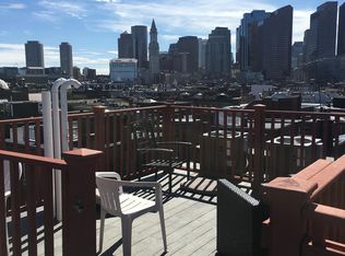 300 Hanover St, Boston, MA 02113