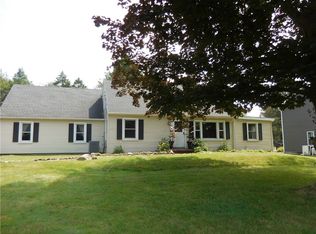 290 Howell Rd, Fairport, NY 14450