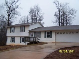 204 Glory Ln, Mount Airy, GA 30563