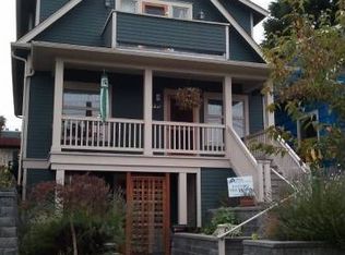 6807 Phinney Ave N, Seattle, WA 98103