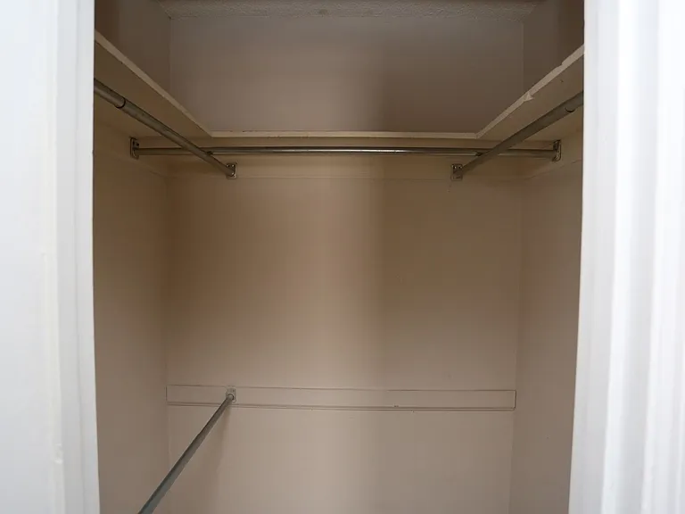100 Lanier Dr #3 — Photo 6