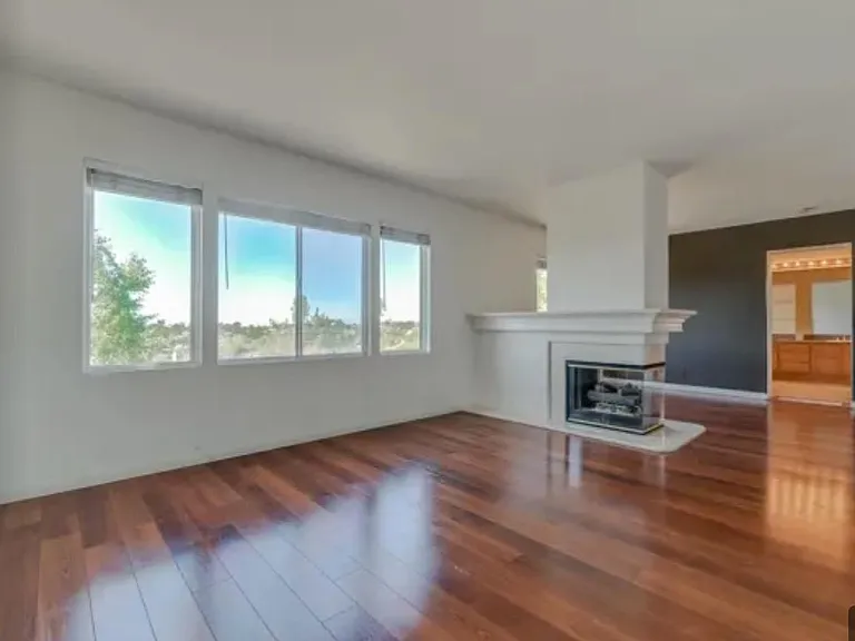 25591 Aria Dr — Photo 10