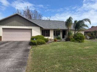 1091 Mandarin Dr NE, Palm Bay, FL 32905