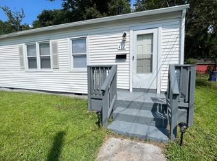 411 Carver Cir, Portsmouth, VA 23701