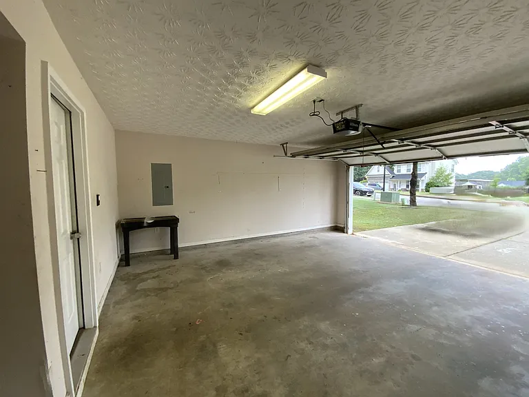 69 Jameston Dr — Photo 6