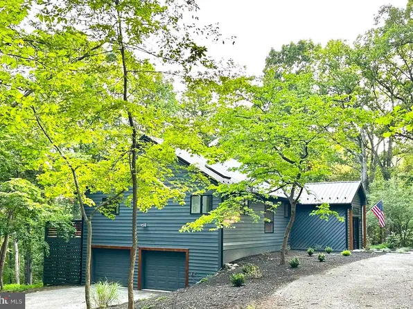 228 Rising Sun Rd, Hedgesville, WV 25427