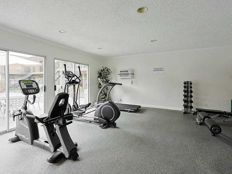 620 E Lexington Ave #16 — Photo 29
