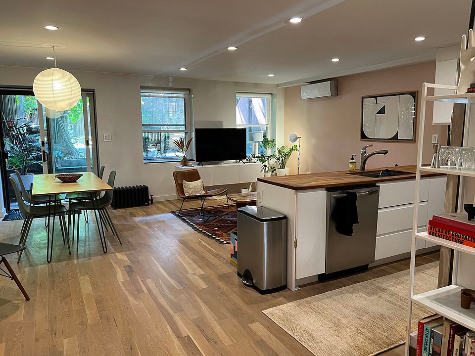 1st image of 230 Madison St #1