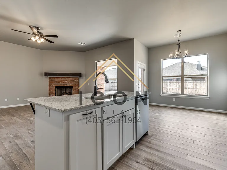 713 N Cottontail Way — Photo 11