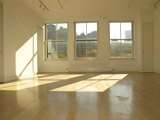 Rented by Town Residential | media 2