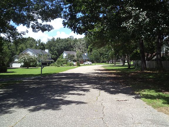 4th image of 5422 Pedrick Crossing Dr