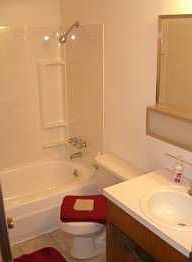 4th image of 1184 NE Turner Dr APT 2