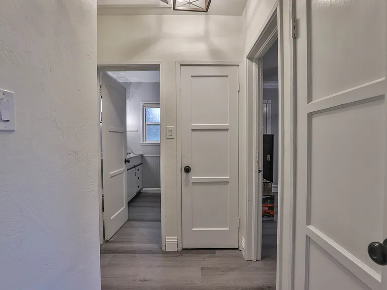3031 Chestnut St — Photo 18