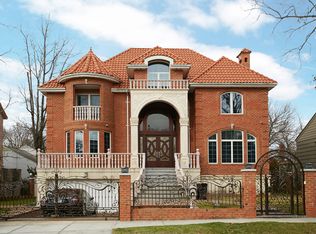 25115 52nd Ave, Little Neck, NY 11362