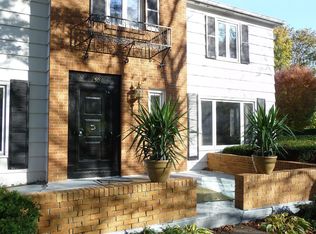 150 Edgemoor Rd, Rochester, NY 14618