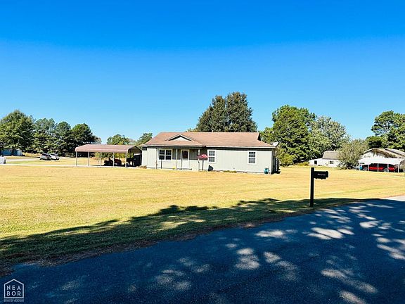 2nd image of 3 Wild Fern Dr