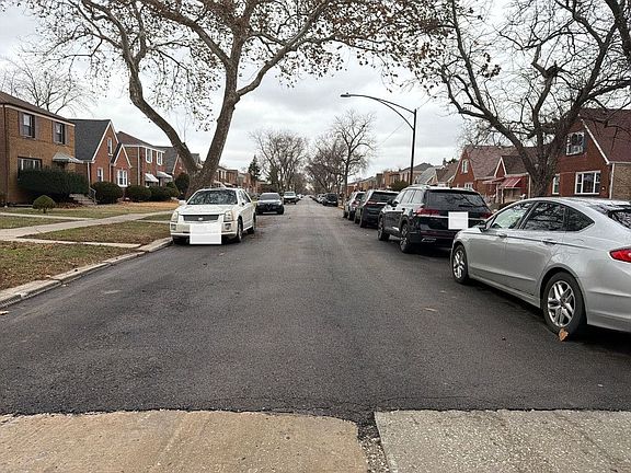 4th image of 7354 S Albany Ave