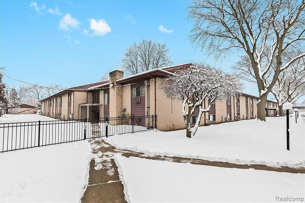 995 N Cass Lake Rd APT 228, Waterford, MI 48328 Zillow
