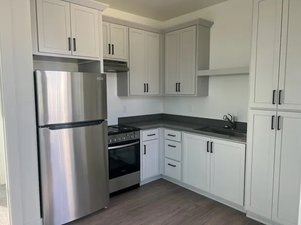 682 University Park Way #B, Sandpoint, ID 83864