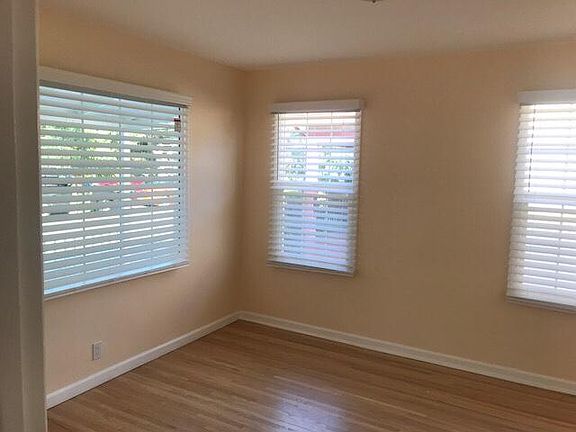 3rd image of 3964 Boyce Ave